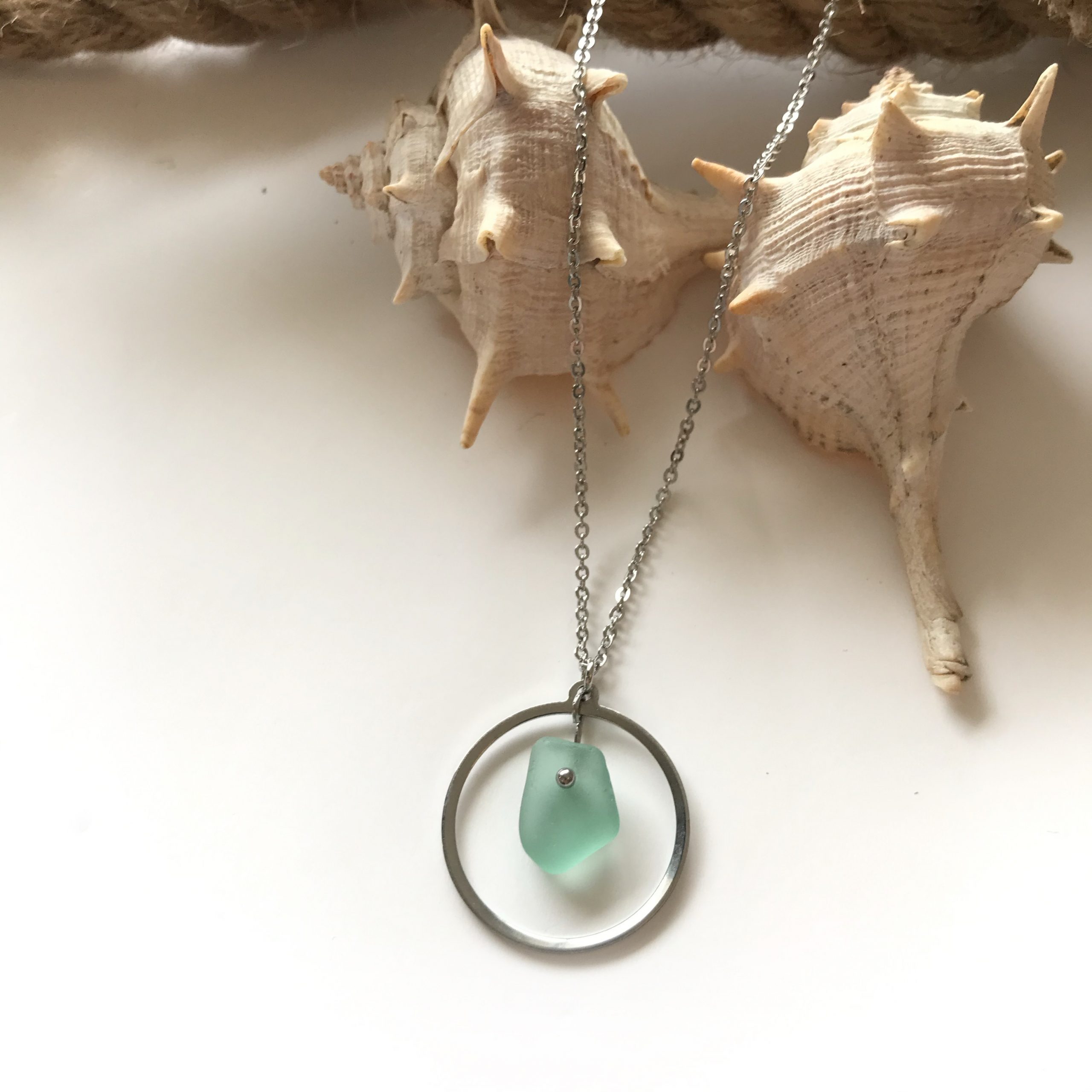 SABLE VERT | Collier ATOLL - Bijou pendentif écologique en verre recyclé - Fabriqué en France