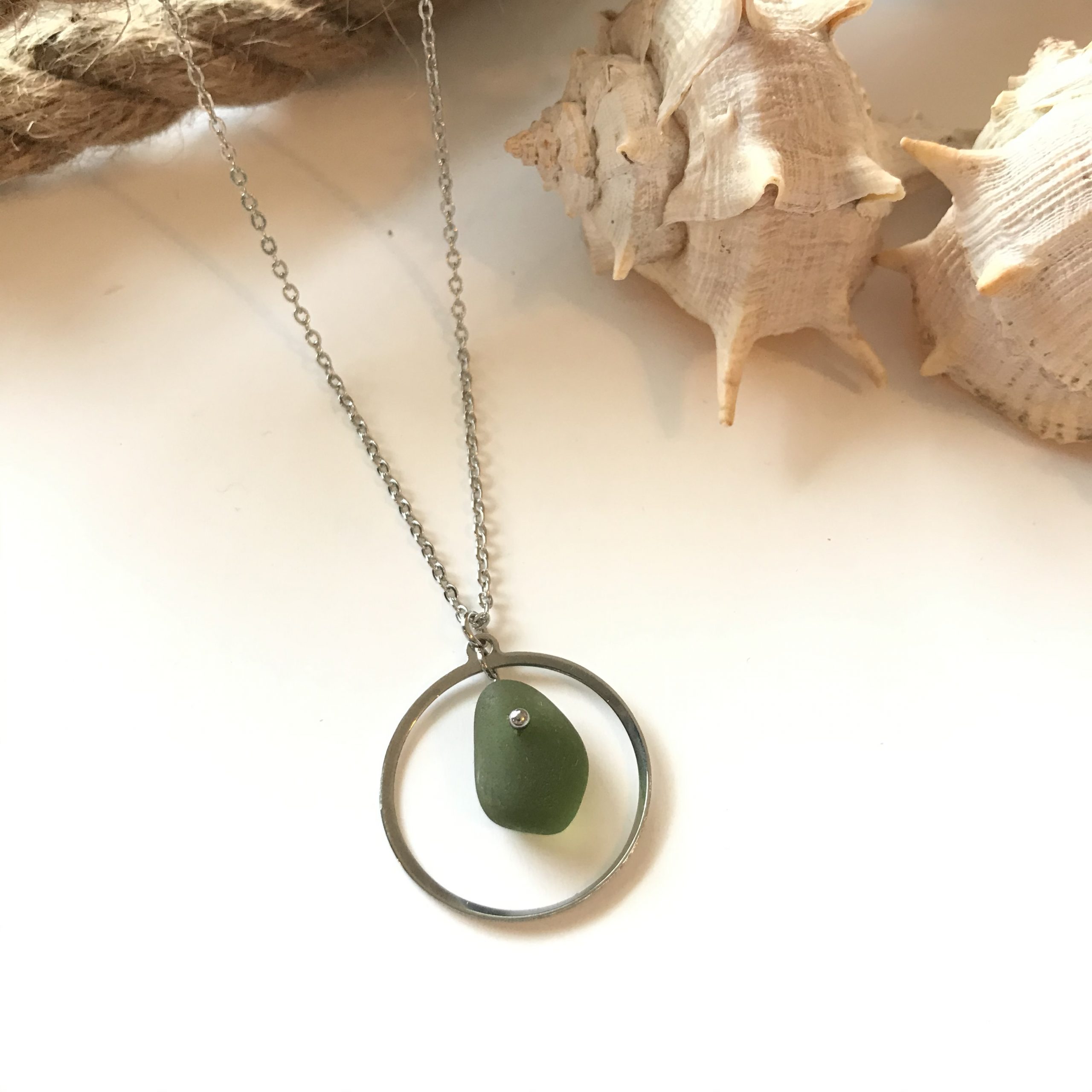 SABLE VERT | Collier ATOLL - Bijou pendentif écologique en verre recyclé - Fabriqué en France