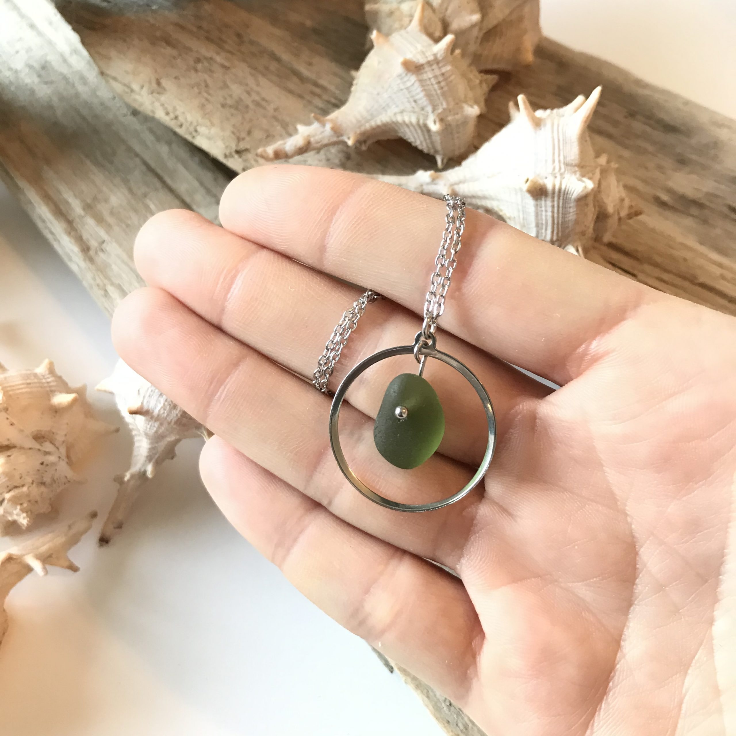 SABLE VERT | Collier ATOLL - Bijou pendentif écologique en verre recyclé - Fabriqué en France