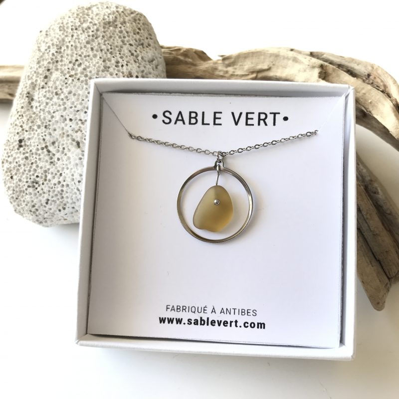 SABLE VERT | Collier ATOLL - Bijou pendentif écologique en verre des plages - Fabriqué en France Antibes