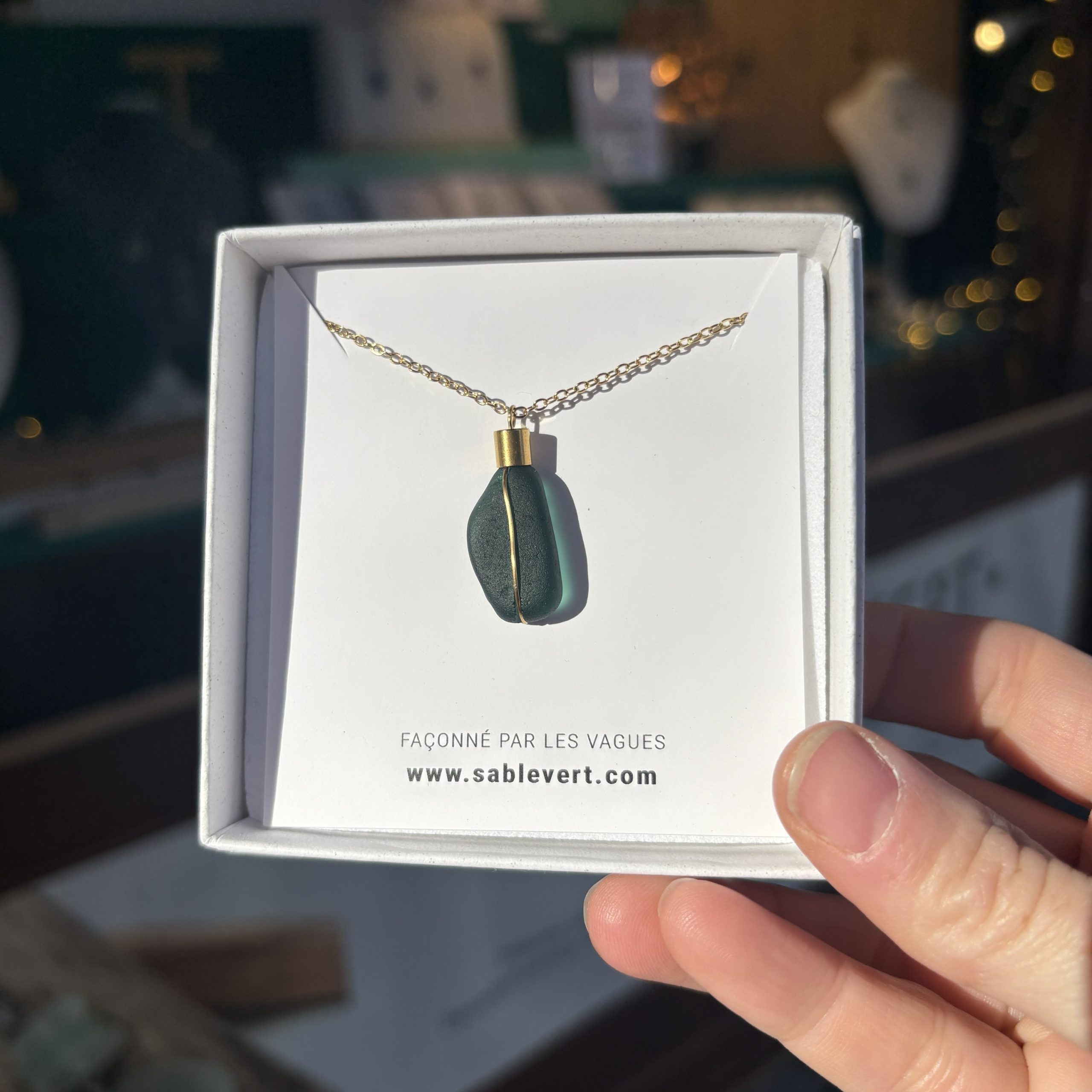 Collier doré ÎLOT Vert foncé