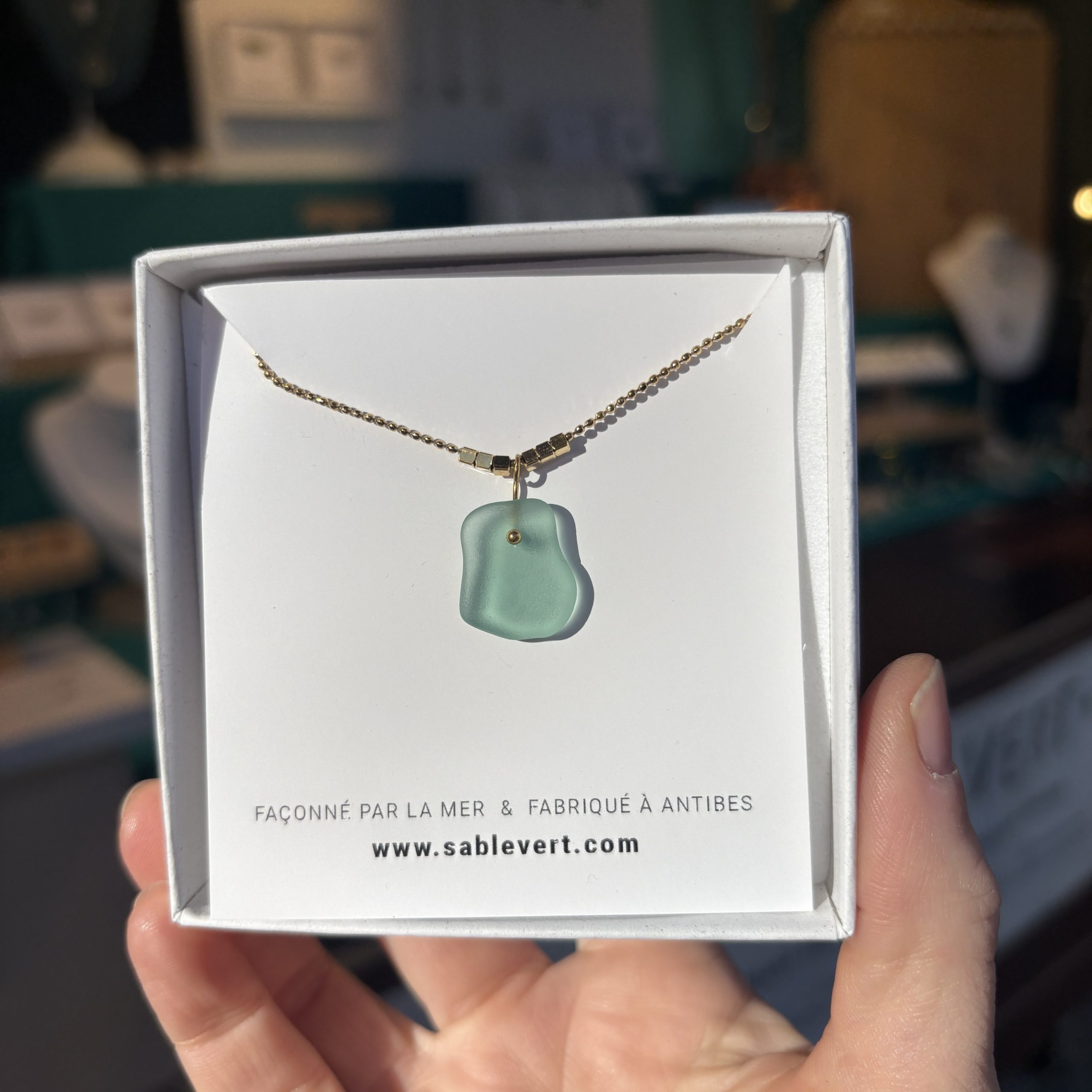 Collier doré DUNE Vert – Image 2