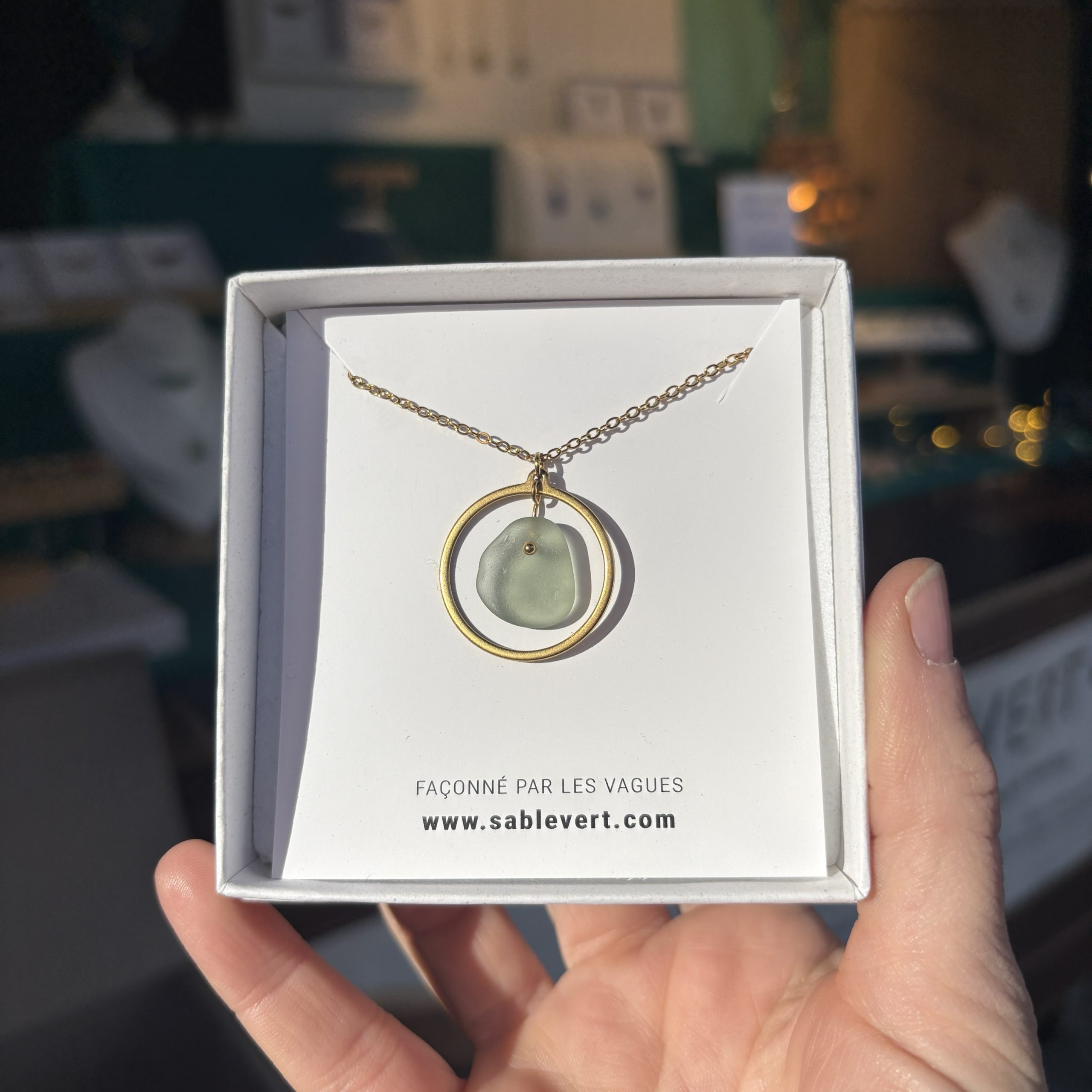 Collier doré ATOLL Vert – Image 2